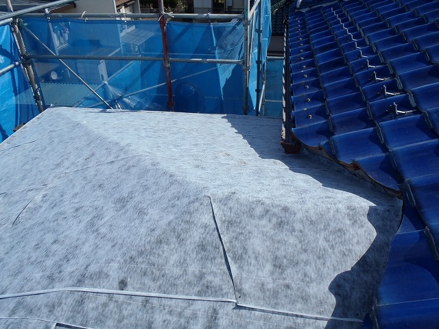 解体が必要ない屋根カバー工事